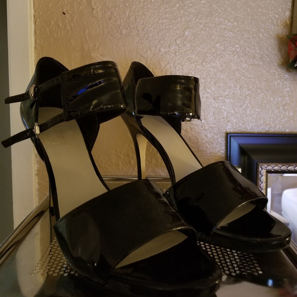 Nine West Pumps
